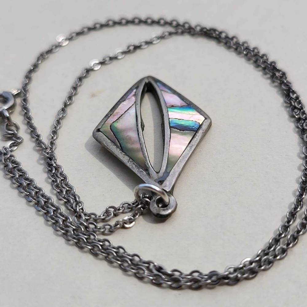 Vintage Alpaca Mexico Abalone Shell Necklace Silver Tone Diamond Inlay